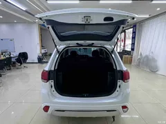 2021 Mitsubishi Outlander 2.0L 2WD 5 Seats, белый — фото 19