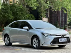 2021 Toyota Levin 185T CVT Luxury — фото 3