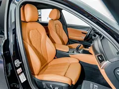 2022 BMW 5 Series 5 525i M, чёрный — фото 18