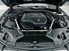 2022 BMW 5 Series 5 525i M, чёрный — фото 23