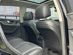 2023 Hongqi HS5 2.0T 4WD Pro50, чёрный — фото 5