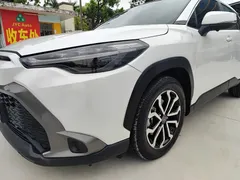 2023 Toyota Frontlander 2.0L CVT Luxury, белый — фото 4