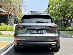 2021 Porsche Cayenne New Energy Cayenne E-Hybrid 2.0T — фото 13