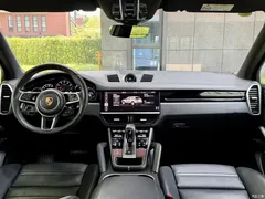 2021 Porsche Cayenne New Energy Cayenne E-Hybrid 2.0T — фото 25