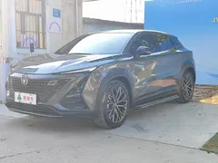 2022 Changan UNI-T 1.5T Premium — фото 1