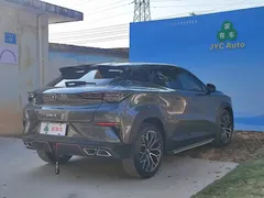 2022 Changan UNI-T 1.5T Premium — фото 6