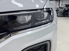 2021 Volkswagen T-Roc 280TSI DSG 4WD, белый — фото 7