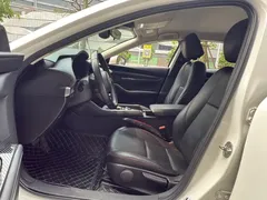 2021 Mazda 3 2.0L AT, белый — фото 11