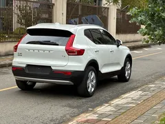 2021 Volvo XC40 T3 Zhixing Fashion, белый — фото 7