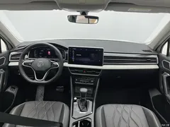 2022 Volkswagen Tiguan L PHEV 430PHEV PHEV Premium, белый — фото 3
