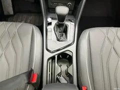 2022 Volkswagen Tiguan L PHEV 430PHEV PHEV Premium, белый — фото 6