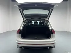2022 Volkswagen Tiguan L PHEV 430PHEV PHEV Premium, белый — фото 15