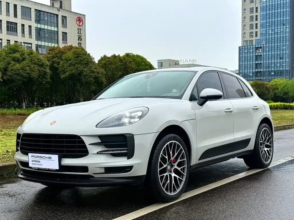 2021 Porsche Macan 2.0T