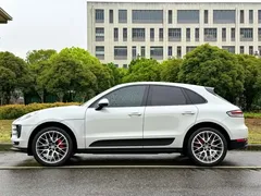 2021 Porsche Macan 2.0T — фото 2
