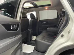 2021 Nissan X-Trail 2.5L CVT 4WD XL Connected Advanced, белый — фото 16