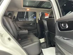 2021 Nissan X-Trail 2.5L CVT 4WD XL Connected Advanced, белый — фото 18