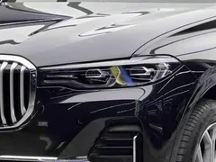 2022 BMW X7 xDrive40i, чёрный — фото 3