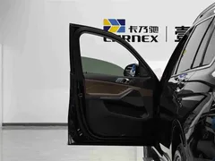 2022 BMW X7 xDrive40i, чёрный — фото 5