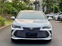 2019 Toyota Avalon 2.0L Base VI, белый — фото 2