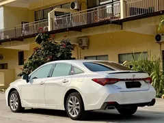 2019 Toyota Avalon 2.0L Base VI, белый — фото 16