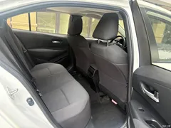 2021 Toyota Corolla TNGA 1.5L CVT Elite — фото 9