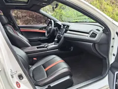 2021 Honda Civic HATCHBACK 220TURBO CVT, белый — фото 14