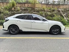 2021 Honda Civic HATCHBACK 220TURBO CVT, белый — фото 23