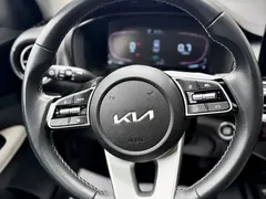 2023 Kia Cerato 1.5L CVT Luxury, белый — фото 20