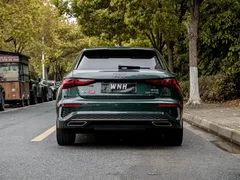 2022 Audi A3 Sportback 35 TFSI, зелёный — фото 4