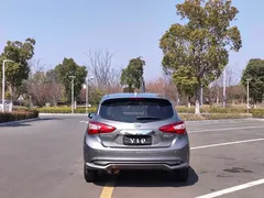 2021 Nissan Tiida 1.6L CVT — фото 6