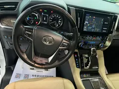 2021 Toyota Alphard Hybrid 2.5L Premium, белый — фото 9