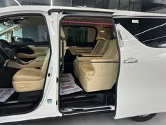 2021 Toyota Alphard Hybrid 2.5L Premium, белый — фото 10