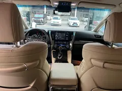 2021 Toyota Alphard Hybrid 2.5L Premium, белый — фото 11