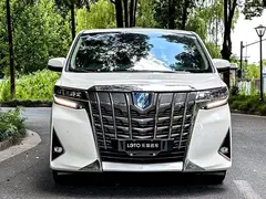 2020 Toyota Alphard Hybrid 2.5L Luxury, белый — фото 2