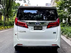2020 Toyota Alphard Hybrid 2.5L Luxury, белый — фото 5
