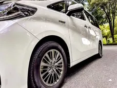 2020 Toyota Alphard Hybrid 2.5L Luxury, белый — фото 6