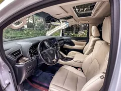 2020 Toyota Alphard Hybrid 2.5L Luxury, белый — фото 9