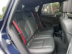2021 Porsche Macan 2.0T, синий — фото 15