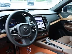 2023 Volvo XC90 B5 Luxury 5-seat, чёрный — фото 8