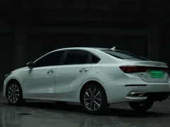2021 Kia Cerato 1.5L CVT Refresh, белый — фото 19