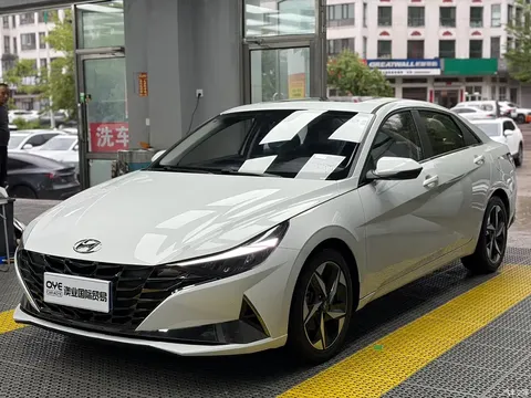2023 Hyundai Elantra 1.5L CVT GLX Elite