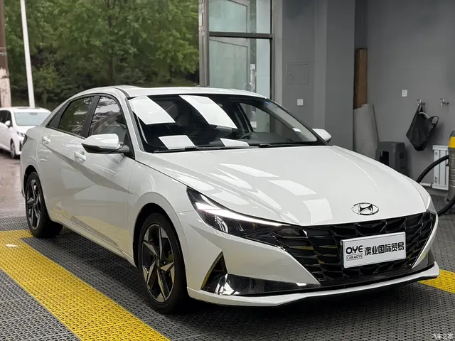 2023 Hyundai Elantra 1.5L CVT GLX Elite