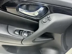 2022 Nissan X-Trail 2.0L 2WD Premium, белый — фото 10