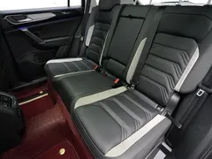 2022 Volkswagen Tayron 1.4T PHEV Luxury, чёрный — фото 14