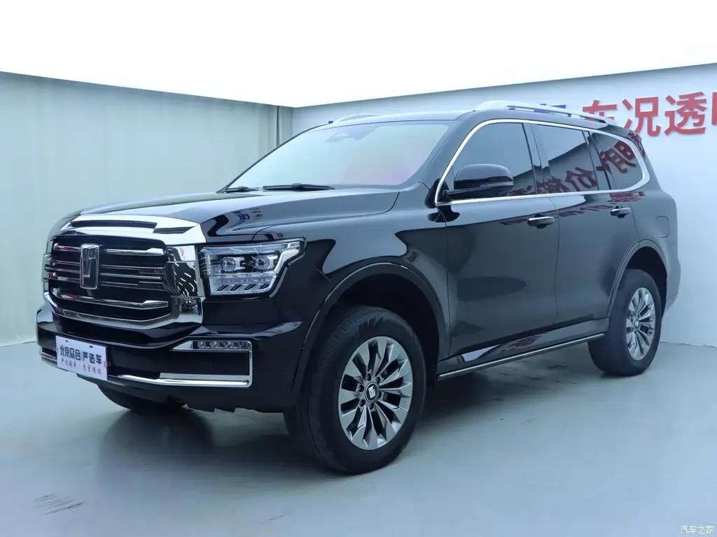2023 Tank 500 3.0T Sport environment type 5 seats