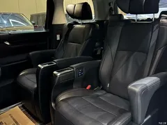 2021 Toyota Alphard Hybrid 2.5L Luxury — фото 7