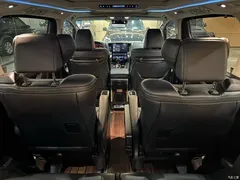 2021 Toyota Alphard Hybrid 2.5L Luxury — фото 8