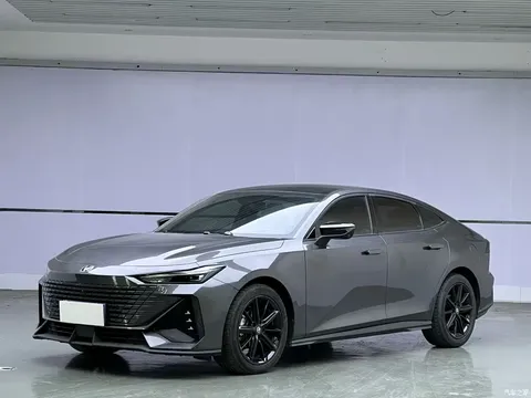 2022 Changan UNI-V 1.5T Premium Type