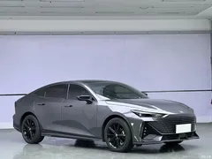 2022 Changan UNI-V 1.5T Premium Type — фото 3