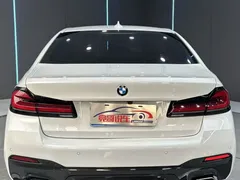 2022 BMW 5 Series 5 525Li M, белый — фото 7